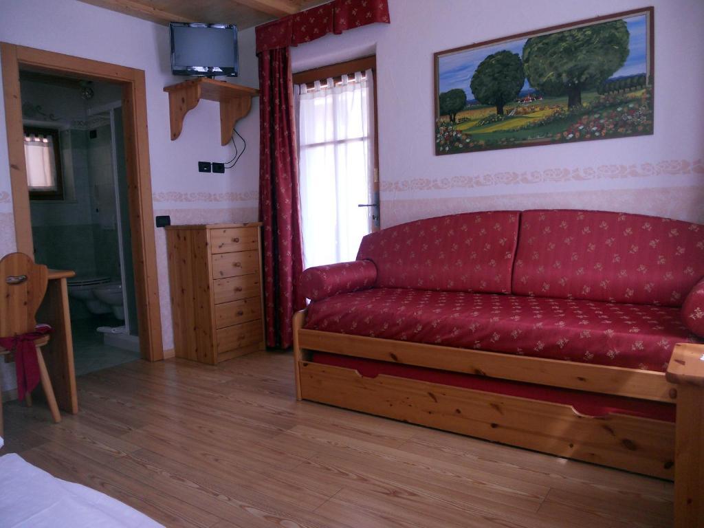 Hotel Garni Salvanel Cavalese Chambre photo